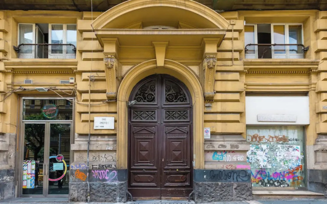 Rettifilo Family Apartment