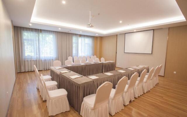 Joy Fall Hotel