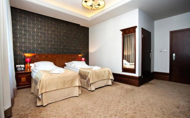Hotel Akvilon
