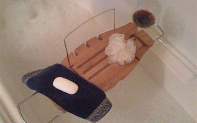 Dragonfly Dock Bed and Breakfast