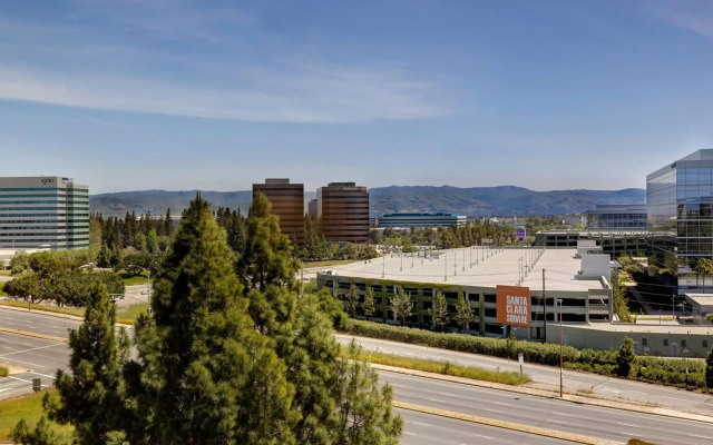 Embassy Suites by Hilton Santa Clara Silicon Valley