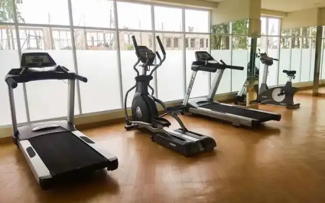 Comfortable 1BR Apartment at Mustika Golf Residence