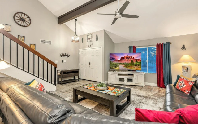 Rusty Spur by BlueBarrel Homes