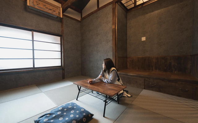 Traditional Apartment - Hostel