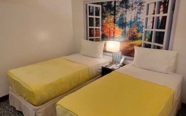 One Cristina Suites