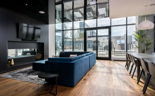 Luxury home in downtown Montreal