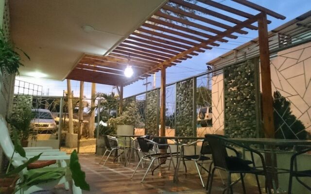 Hotel Gairaca Real