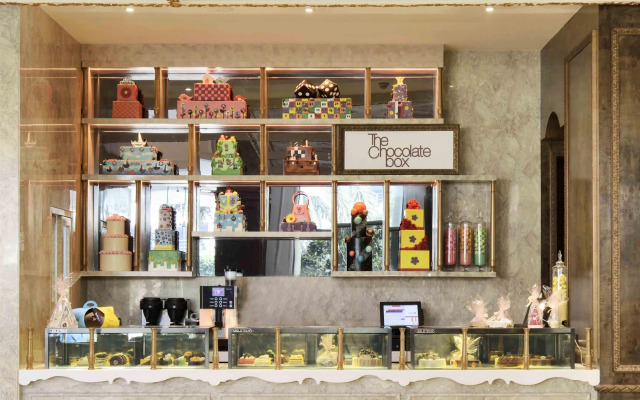 Radisson Blu MBD Hotel Noida