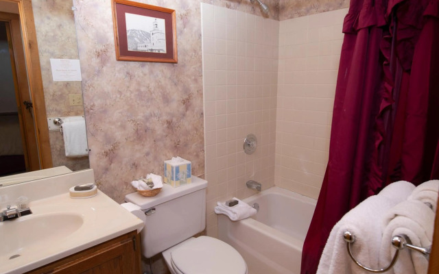 Okemo Mountain Lodging