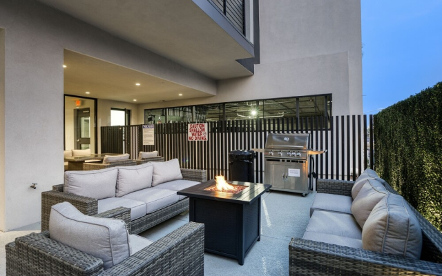 70th Street Lofts