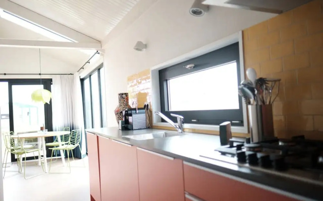 Modern Lodge Near sea at Just 500m