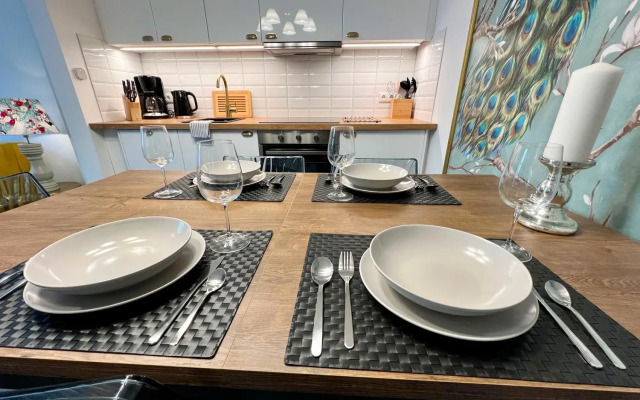 Neu - Privatsphäre im Kutscherhaus der Villa Golding