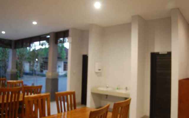 Dhyanapura City Hotel