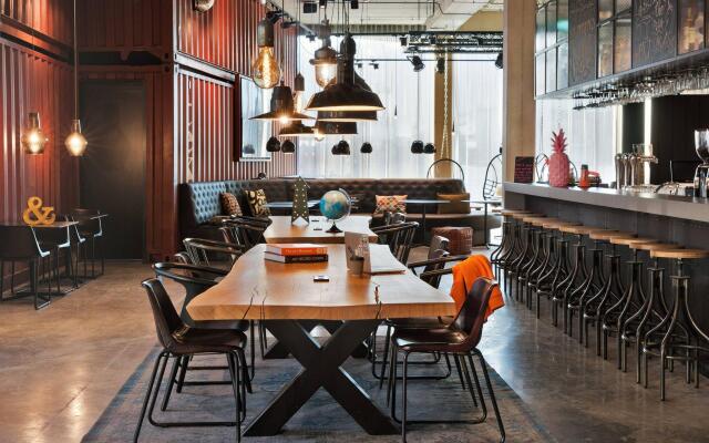 Moxy Amsterdam Houthavens