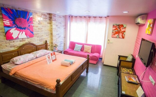 NIDA Rooms Prao 20 Night Bazaar