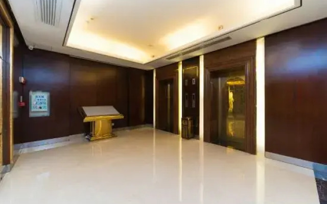 Huangjiang Holiday Hotel