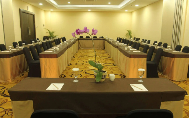 Merapi Merbabu Hotels & Resort Bekasi