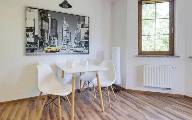 RentPlanet - Apartamenty Nadrzeczna