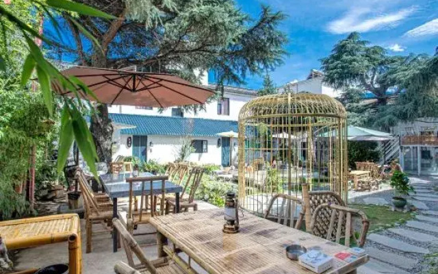 Dali Cangyulou Homestay (Bohai Branch)