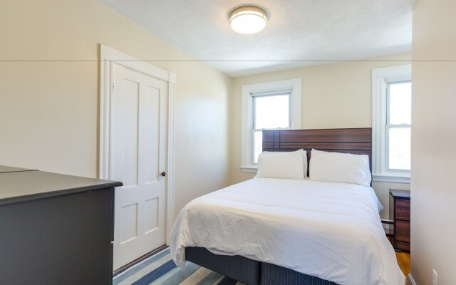 Chestnut Hill Apts by Starlight Suites
