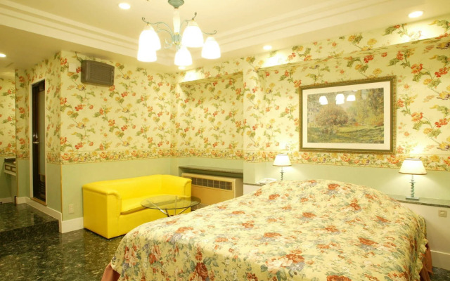 Osaka Palais de Fleurs – Adults Only