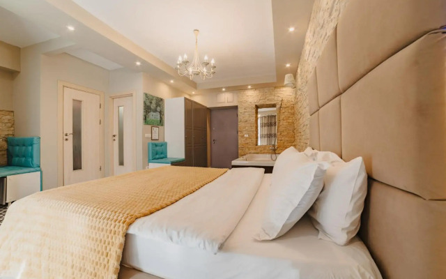 Romantic Jacuzzi Belleview Studio