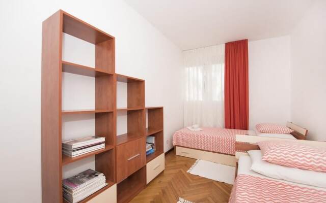 Apartment H&M