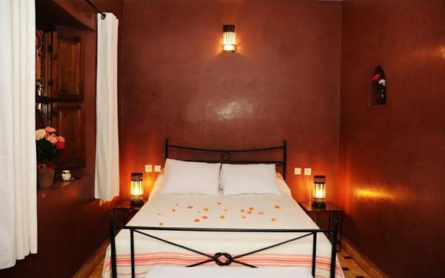Riad Davia