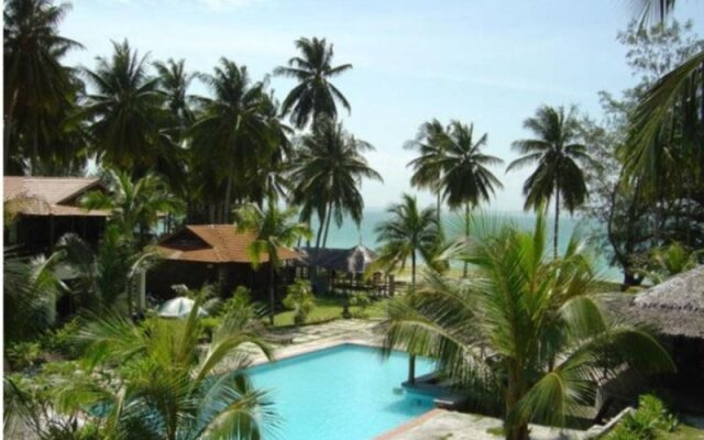 D'Coconut Island Resort