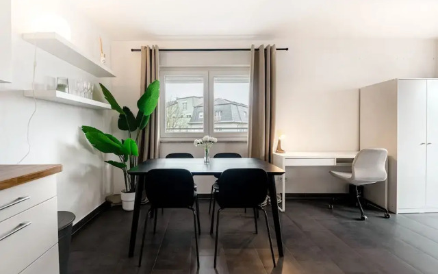 Business Leisure 1BR Esch-sur-Alzette