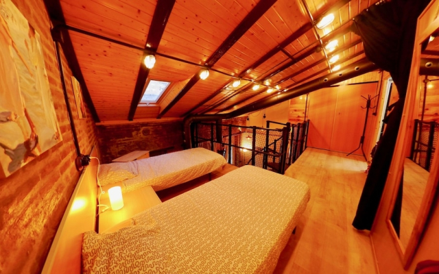 Antigua casa pescadores Playa Malvarrosa