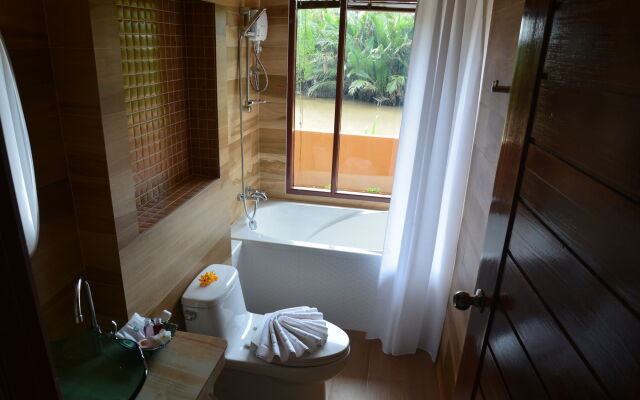 Sucholtee Resort