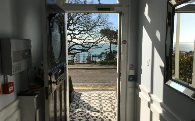 Pier View Apartementhaus