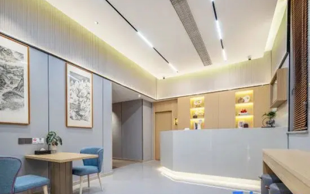 Ruisite Hotel (Shanghai Lianhua Road Subway Station Fudan Pediatric Hospital Branch)