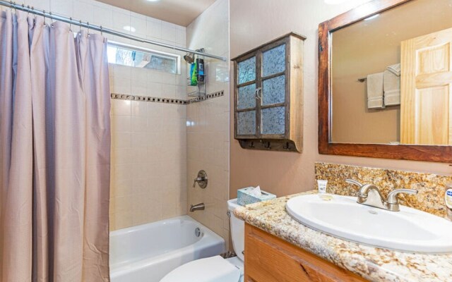 Bernese's Bungalow by Tahoe Mountain Properties