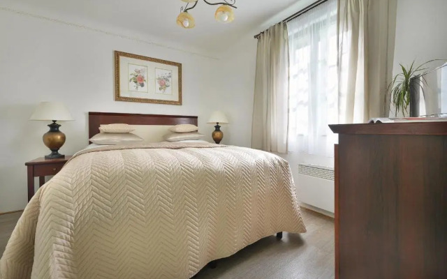 Nobles Apartments