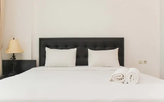 Fully Furnished with Cozy Design 2BR The Bellezza Apartment