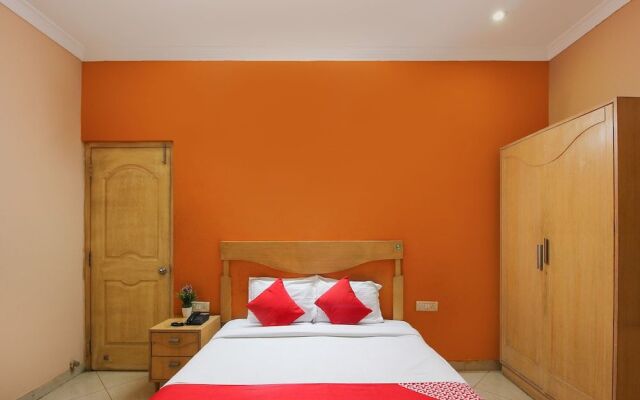 OYO 18488 Hallmark Begumpet