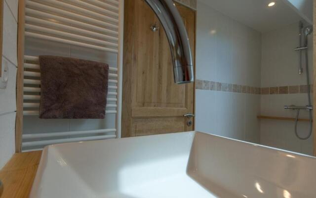 Maison Le Palais, 6 pièces, 10 personnes - FR-1-418-113