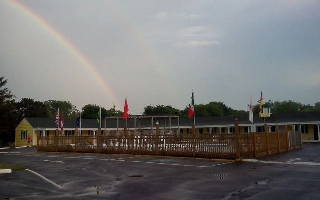 Jonathan Edwards Motel