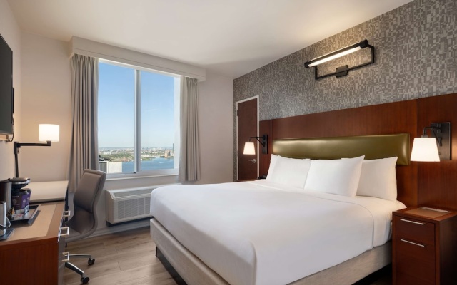 DoubleTree by Hilton New York Downtown - Image 6