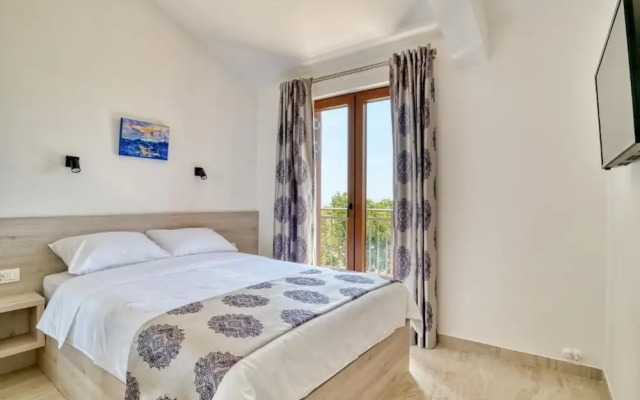 Seaview Villa Lavanda with pool