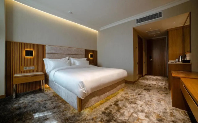 Frankfort Hotel & Spa