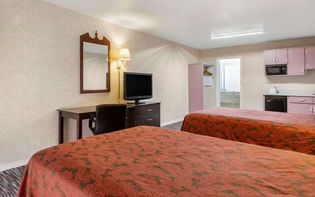 Rodeway Inn Clearwater - Largo