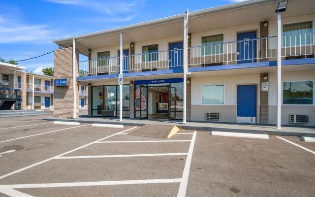 Motel 6 Odenton, MD - Fort Meade