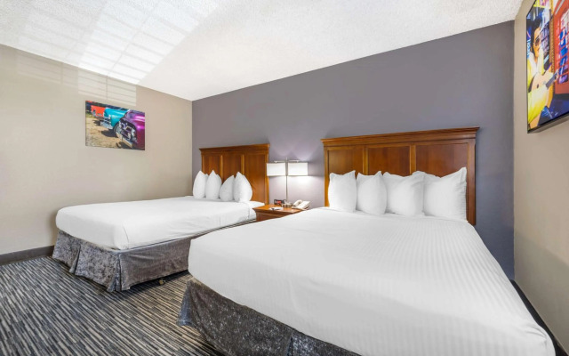 Comfort Inn & Suites Northern Kentucky