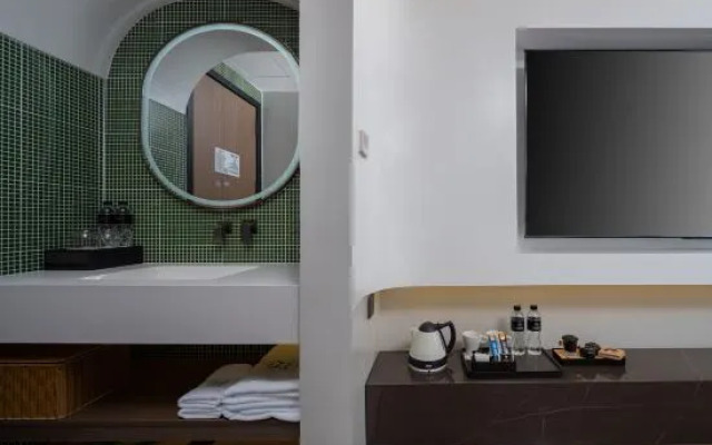 Huaxi Hongta Avenue Nguyen Park Branch