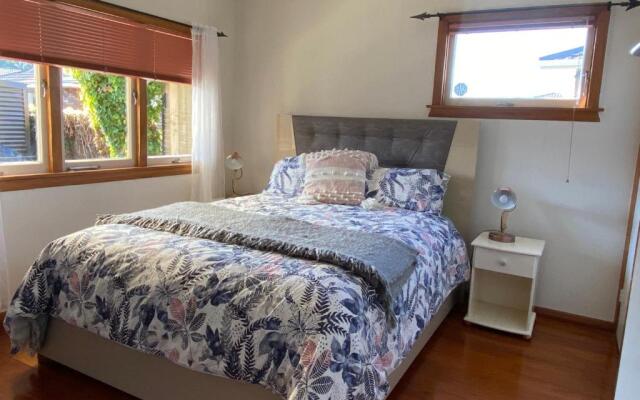 Central City Art Deco 2 bedroom House