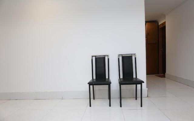 OYO 15715 Royal AR RESIDENCY