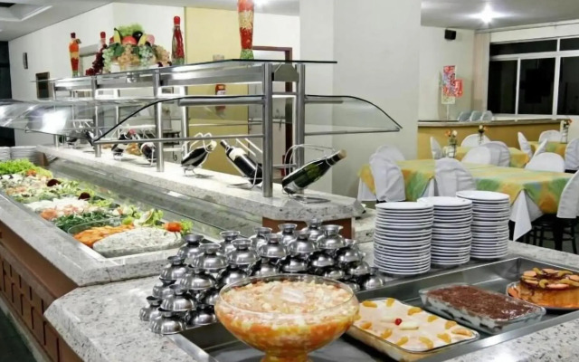 Foz Presidente Economic Hotel